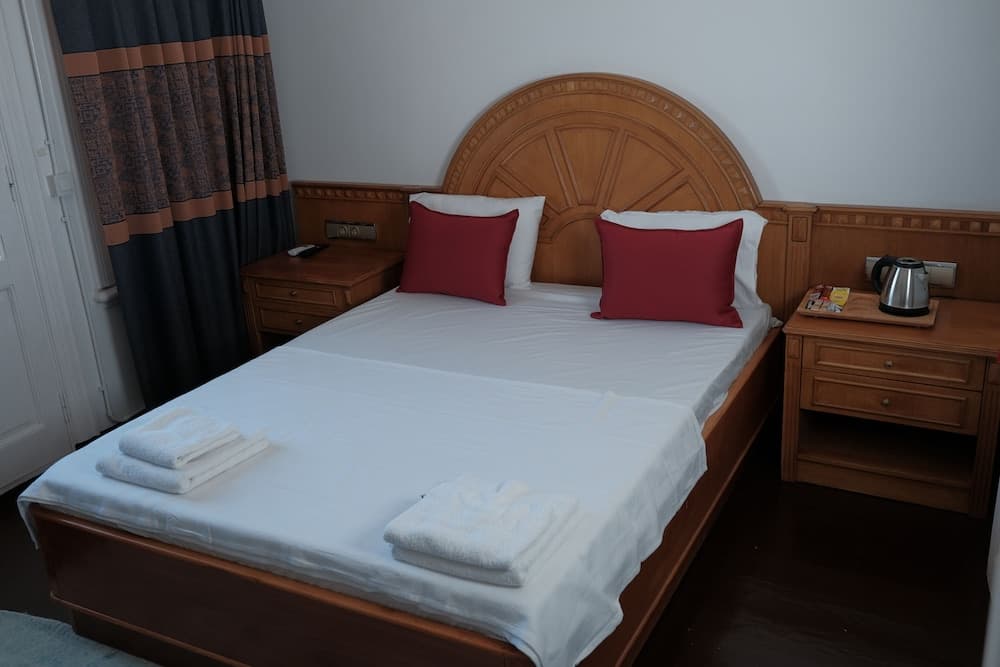 Kensington Laden Palas Buyukada