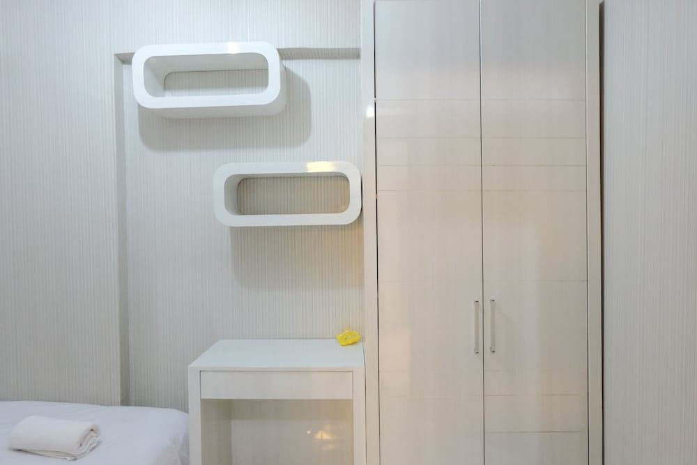 Homey And Cozy 3Br Apartment At Gateway Ahmad Yani Cicadas