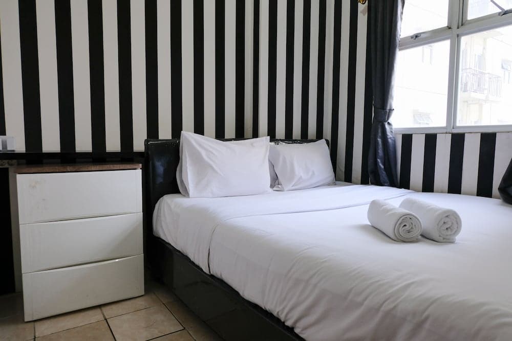 Good Deal 2Br At 16Th Floor Suites @Metro Apartment