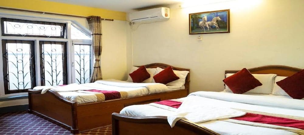 MeroStay 033 Hotel Kusum International