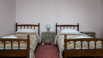 Fani's House Under Meteora