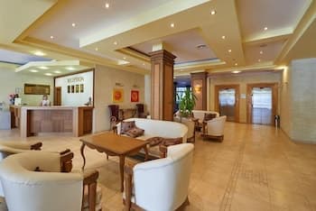 Parva linia adres Regina mare Tsarevo