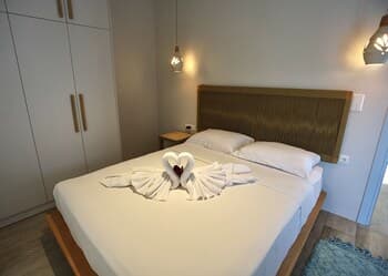 Alsea Seafront Apartments