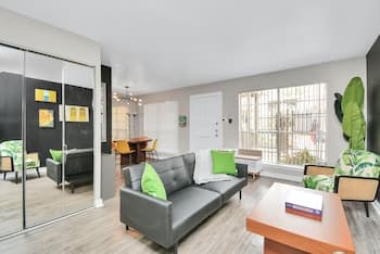 Tx Home Group - Uptown Galleria