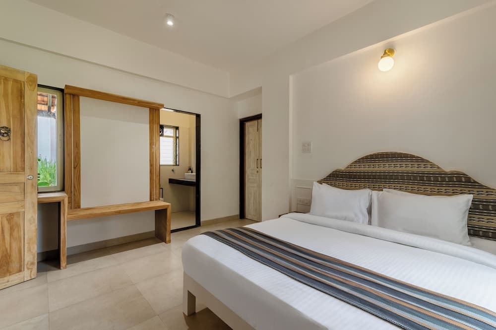 Sterling Stolen Heaven Lonavala