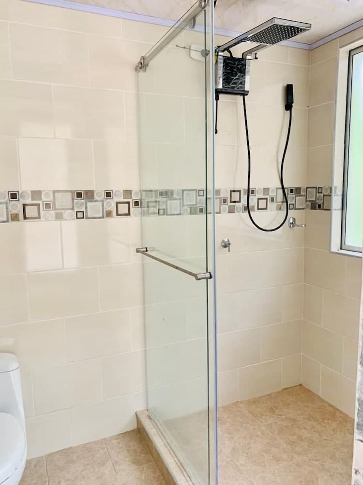 cabaña En medio de montaña con jacuzzi