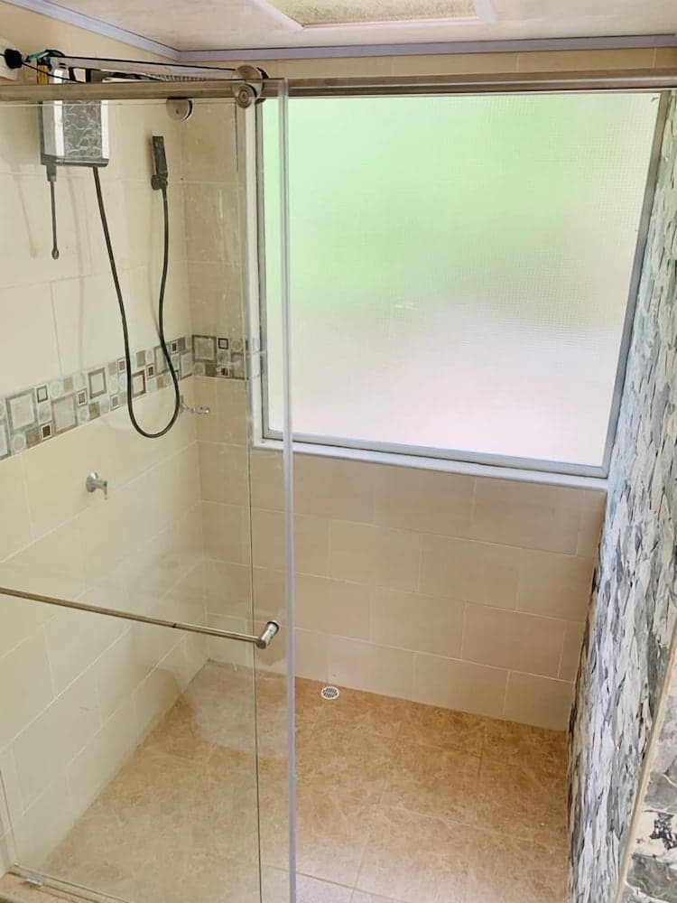 cabaña En medio de montaña con jacuzzi