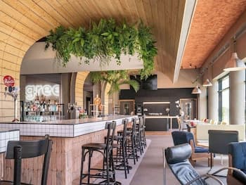 Greet Hotel Cernay Mulhouse