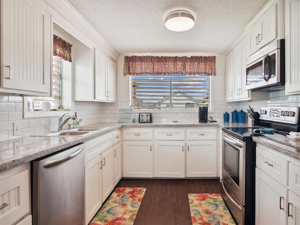 Casa Hermosa by Ryson Vacation Rentals