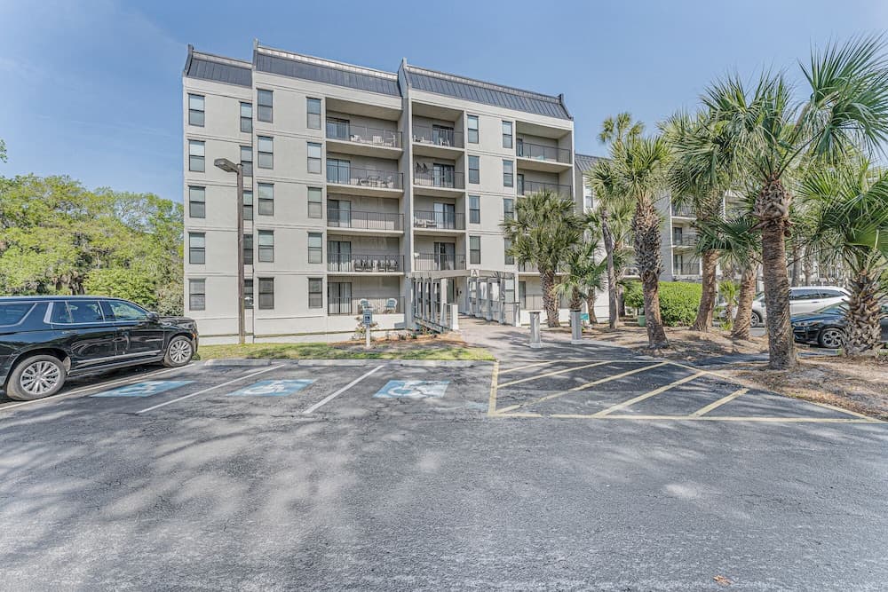 Xanadu A1 by Hilton Head Retreats