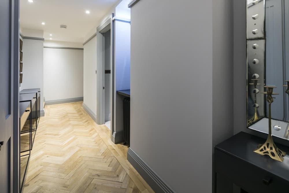 The Hanover Suite in London