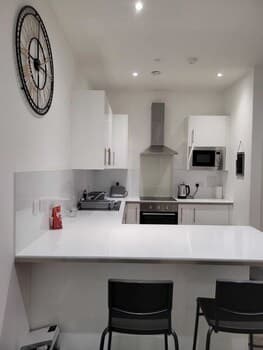 Captivating 1-bed Apartment 15 min to Londonbridge