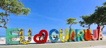 Apto na Enseada a 50 metros da praia