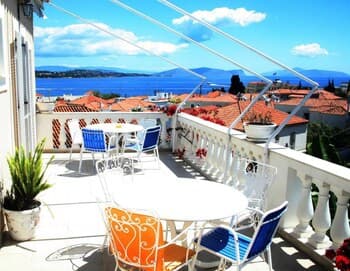 Levante Colours and Aromas of Spetses