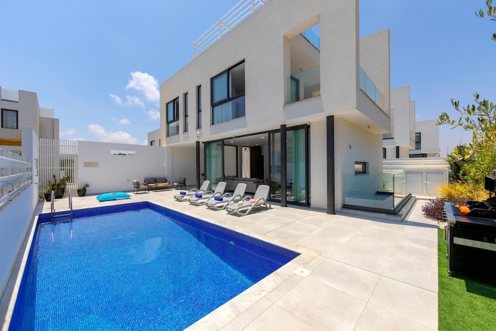 Protaras Almaria Villa 16