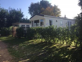 814 in Den Haag With 2 Bedrooms and 1 Bathrooms