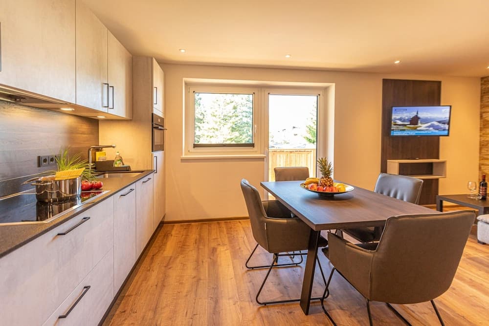 Tevini Boutique Suites - Apartment Earth