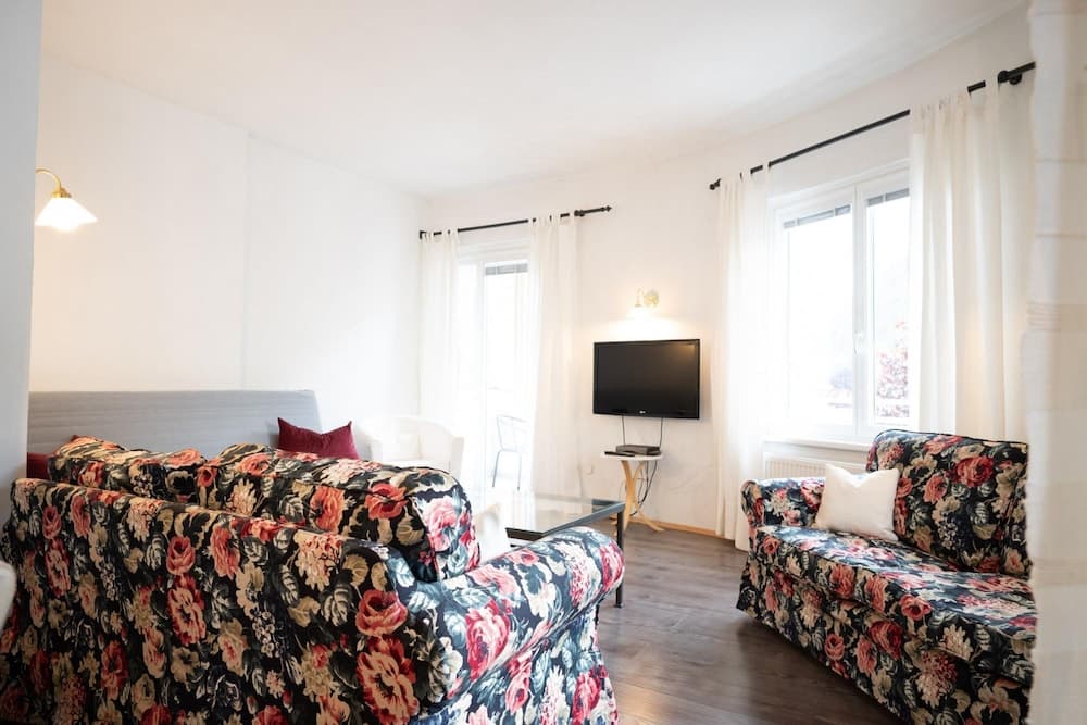 Living Eden - TOP 14