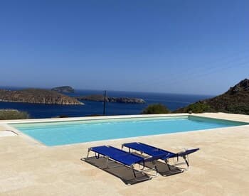 An Amazing Stone Villa-b in Serifos