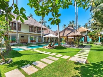 Villa Gils in Sengkidu