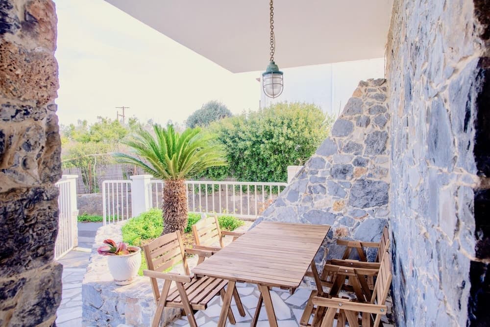 The Kokkini Beach Retreat