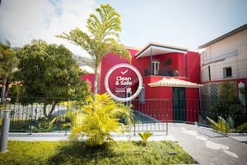 Casa com Piscina e Varanda com Vista mar