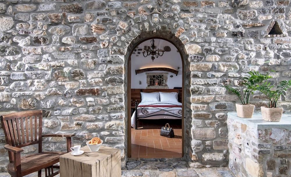 Elena Junior Deluxe Suite by Estia