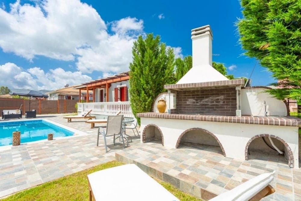 Villa Mansion With Private Pool