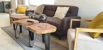 Ultra Modern 2 Bedroomed Apartment - 2082