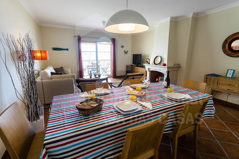 Kiko s House by Acasadascasas