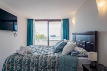 Captain s Cove-1br With Ocean View Parking Wifi