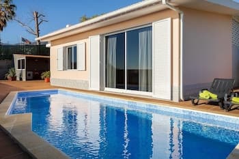 Villa com Piscina e Vista ba a do Funchal