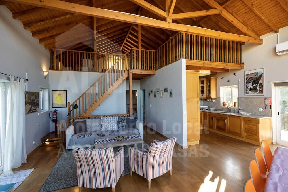 Villa Safarujo by Acasadascasas