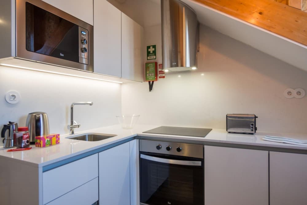 Nomad s Augusta Collection - Comfort