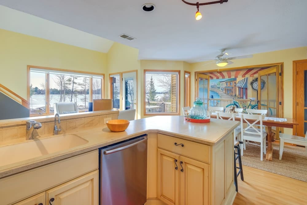 Elk Rapids Condo w/ Balcony Overlooking Elk Lake!