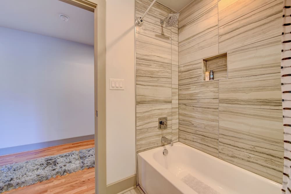 Modern Home With Yard 3 Mi to Uptown Charlotte!