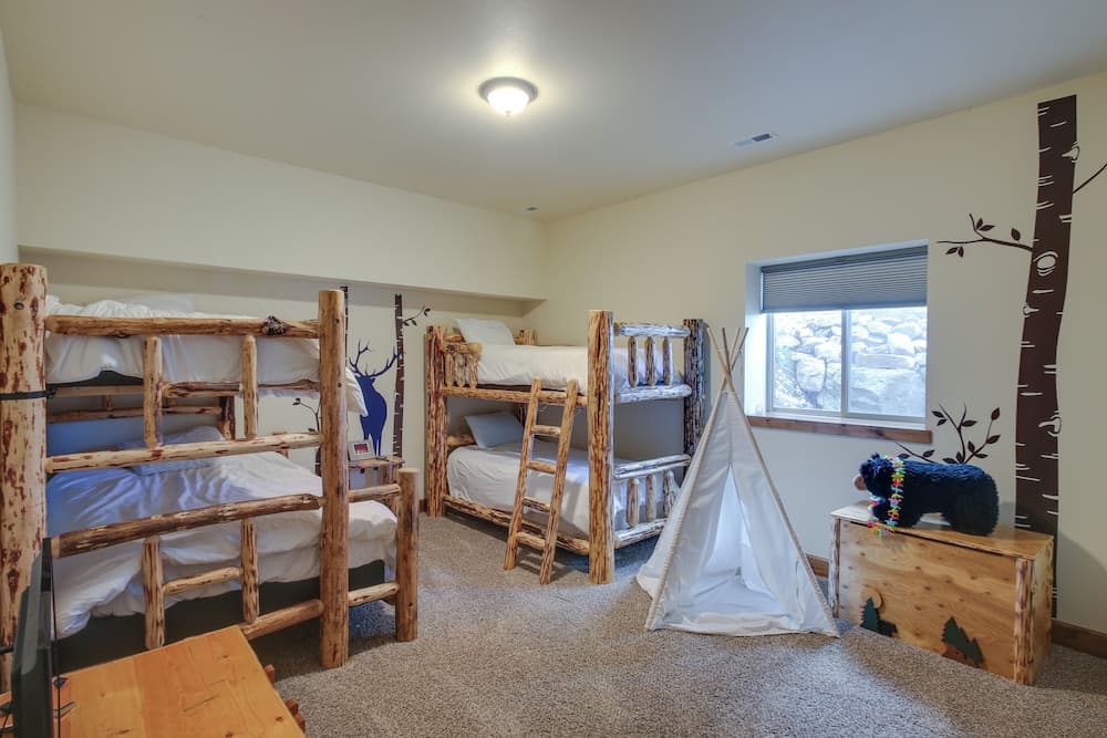 Loon Lake Waterfront Retreat: 2 Decks & Dock!