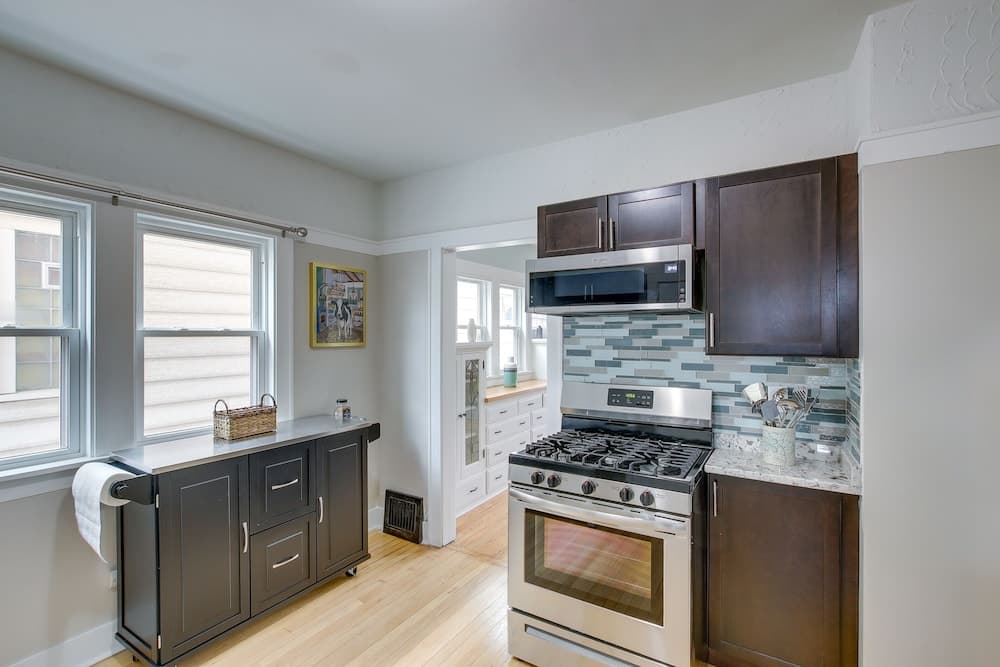 Updated Milwaukee Home, 3 Mi to Lake Michigan!