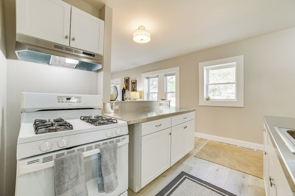 Cozy Lewiston Home - Near Lakes & Restaurants!