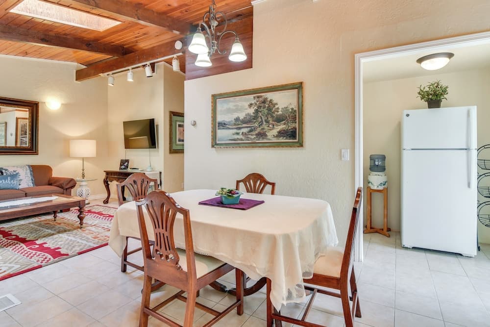 12 Mi to Portland: Aloha Home w/ Private Backyard