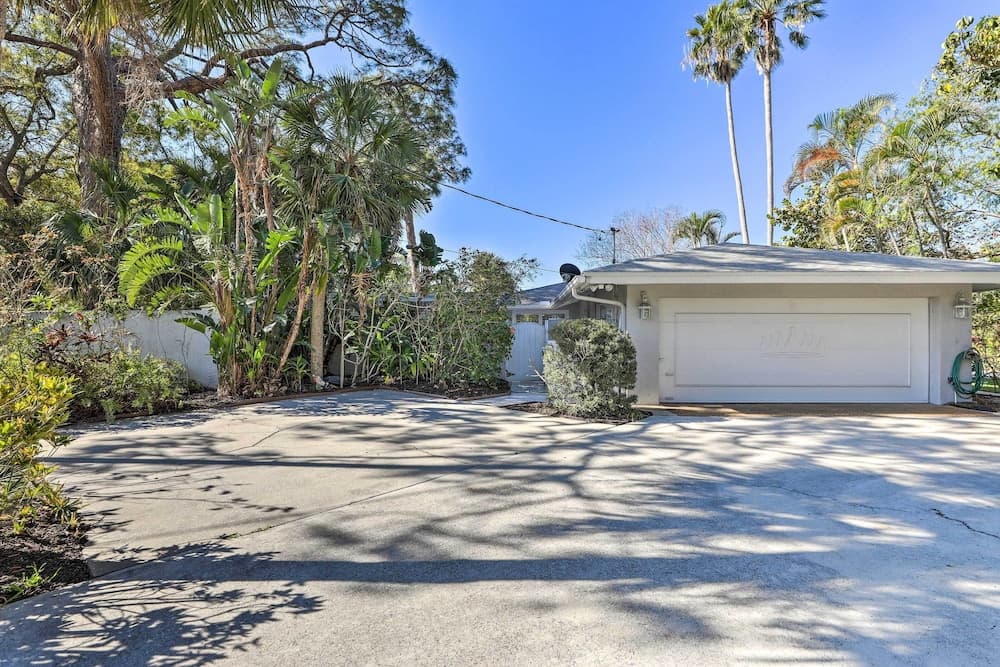 Sarasota Vacation Rental w/ Pool & Game Room!