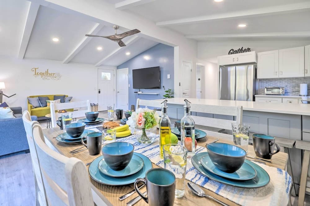 Game Room + Lake Access: Serene Tobyhanna Retreat