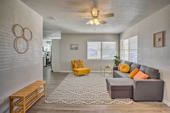 Updated Lakeland Home 2 Mi to Publix Field!