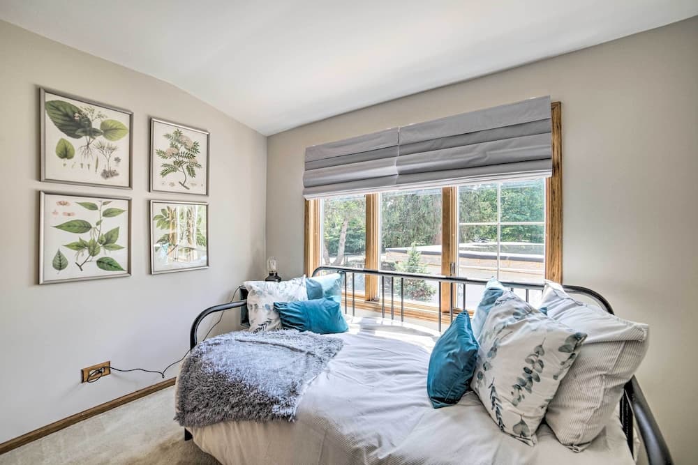 Lovely Kalamazoo River Home w/ Dock & Hot Tub