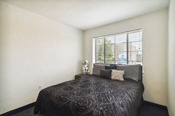 Honeymoon In Hot Springs 2 Bedroom Condo by Redawning