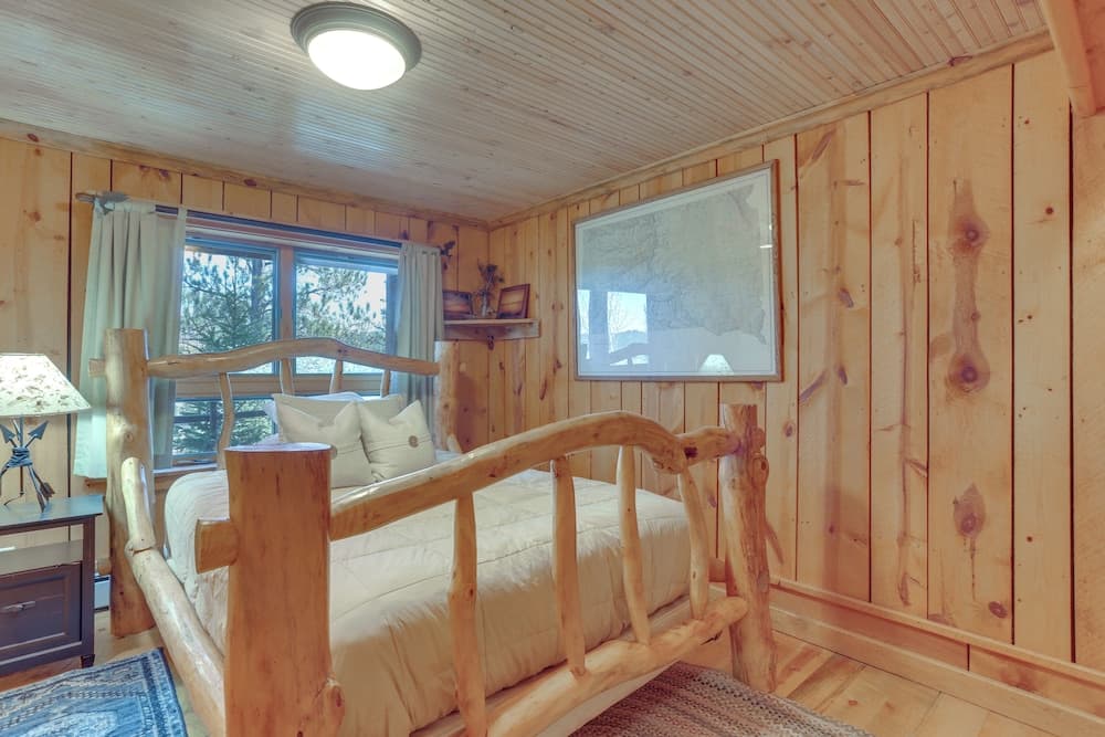Lead Vacation Rental 16 Mi to Terry Peak Ski Area!