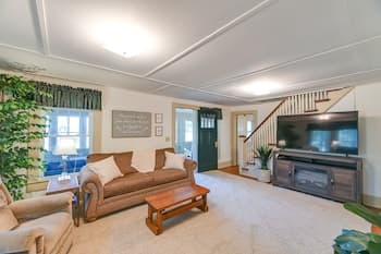 Coastal NC Vacation Rental: Pamlico River Views!