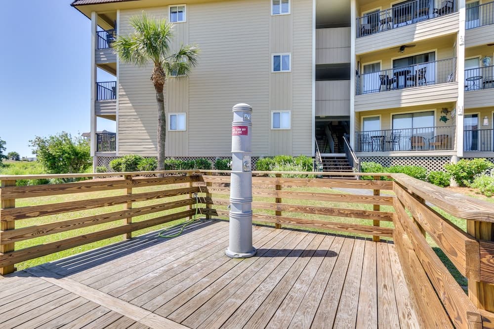 On-site Beach Access: Hilton Head Island Condo