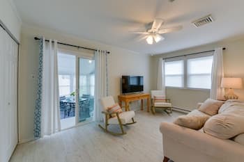 Bright Cape May Vacation Rental < 1 Mi to Ocean