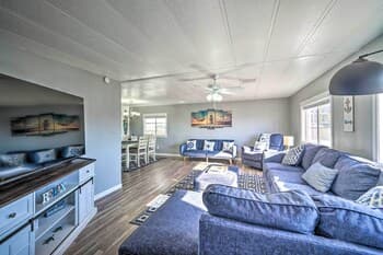 Lake Havasu Home w/ Pool Access & Mtn Views!